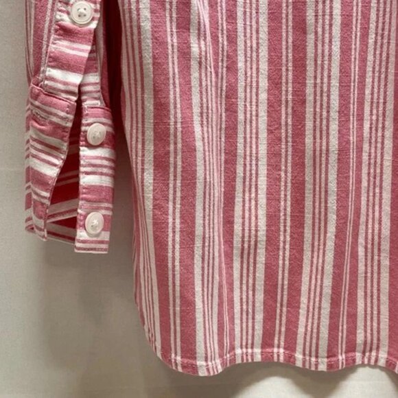 Torrid Button-Up Blouse Women's 00 (M/L) Pink White Stripe Lightweight Stretch - Picture 3 of 9